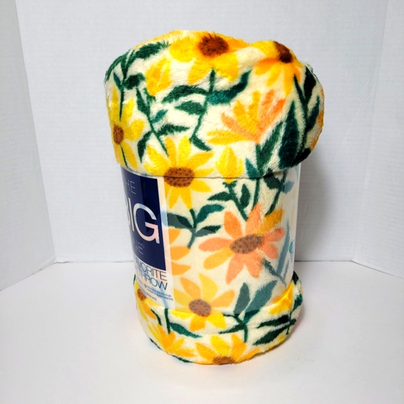 The Big One Bedding Sunflowers All Over Print The Big One Super